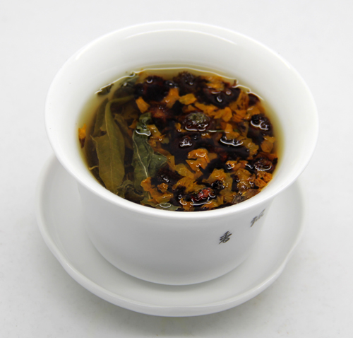 羅布麻茶和昆侖雪菊沖泡圖