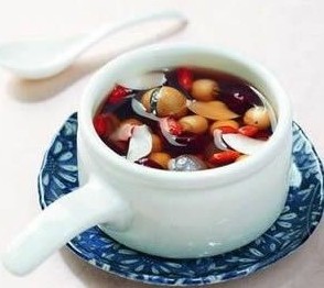 美味藥膳可快速補(bǔ)足氣血,養(yǎng)生防病