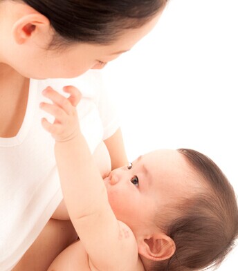 母乳喂養注意事項,哺乳期喂養寶寶6大技巧