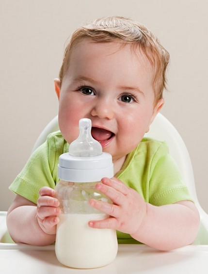 喂奶教學,哺乳期喂養寶寶的6大技巧