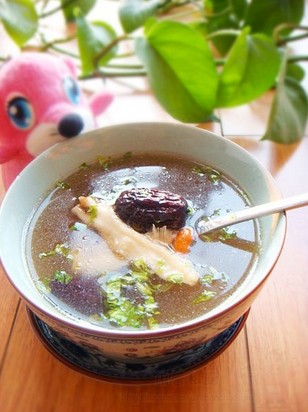手腳冰涼怎么調(diào)理,夏季手腳冰涼怎么辦？