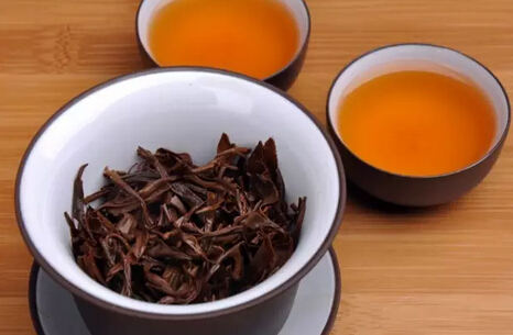 怎么選擇養生茶，喝的更健康。