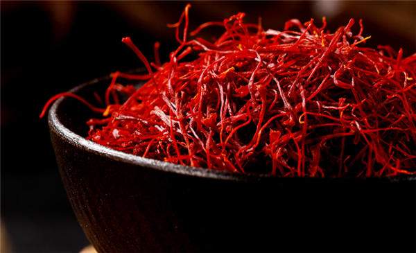 揭秘：藏紅花的形態特征及生長環境